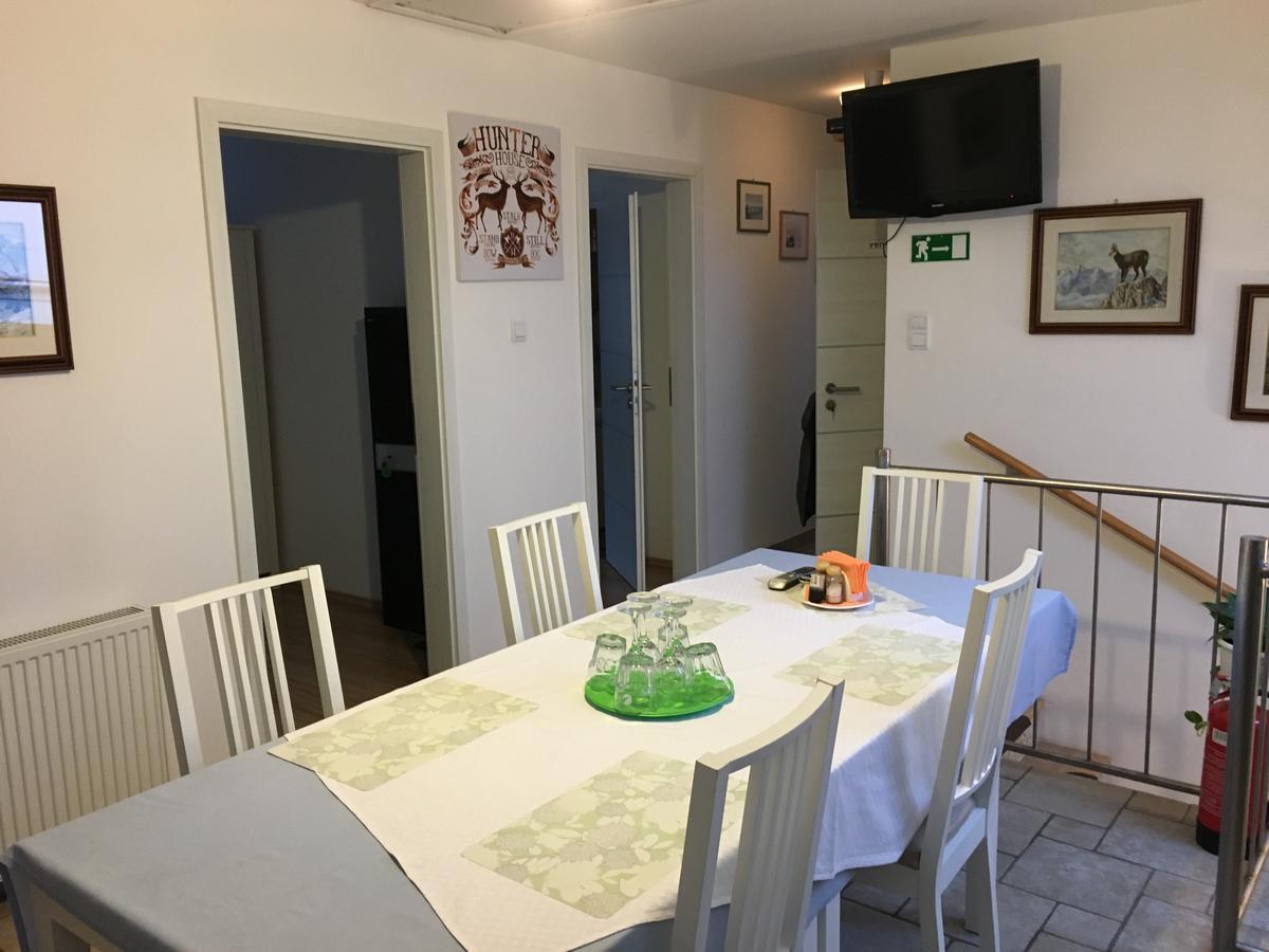 Hunters House Kft Bed And Breakfast Toltestava Esterno foto