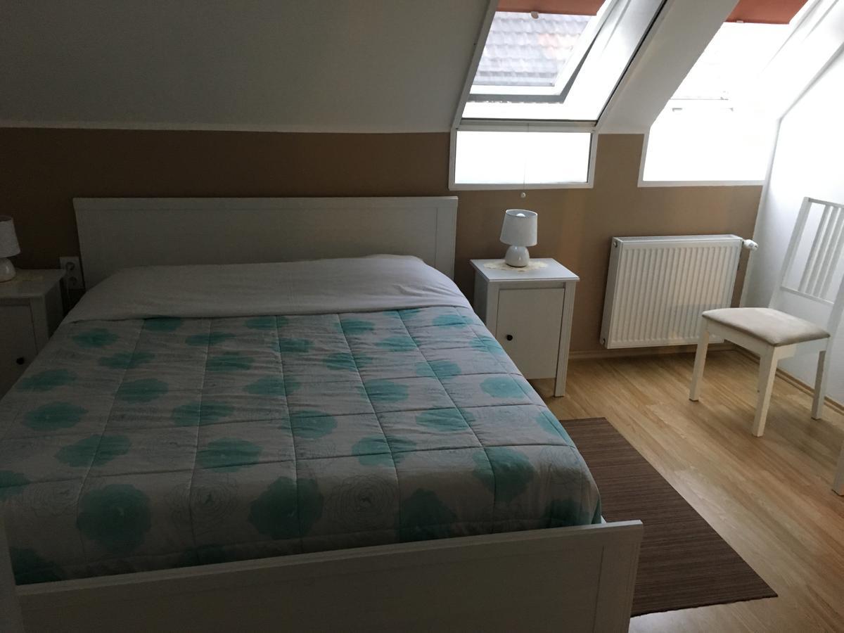 Hunters House Kft Bed And Breakfast Toltestava Esterno foto